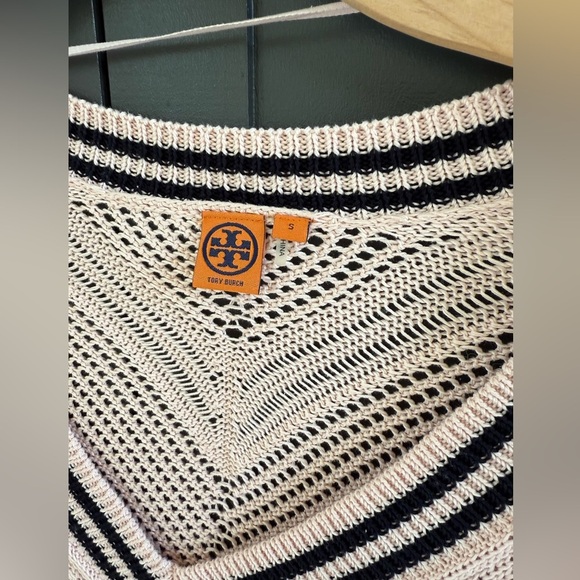 Tory Burch Pink Crochet Cotton Light Sweater with Navy V Varsity Trim • S • - Picture 5 of 5